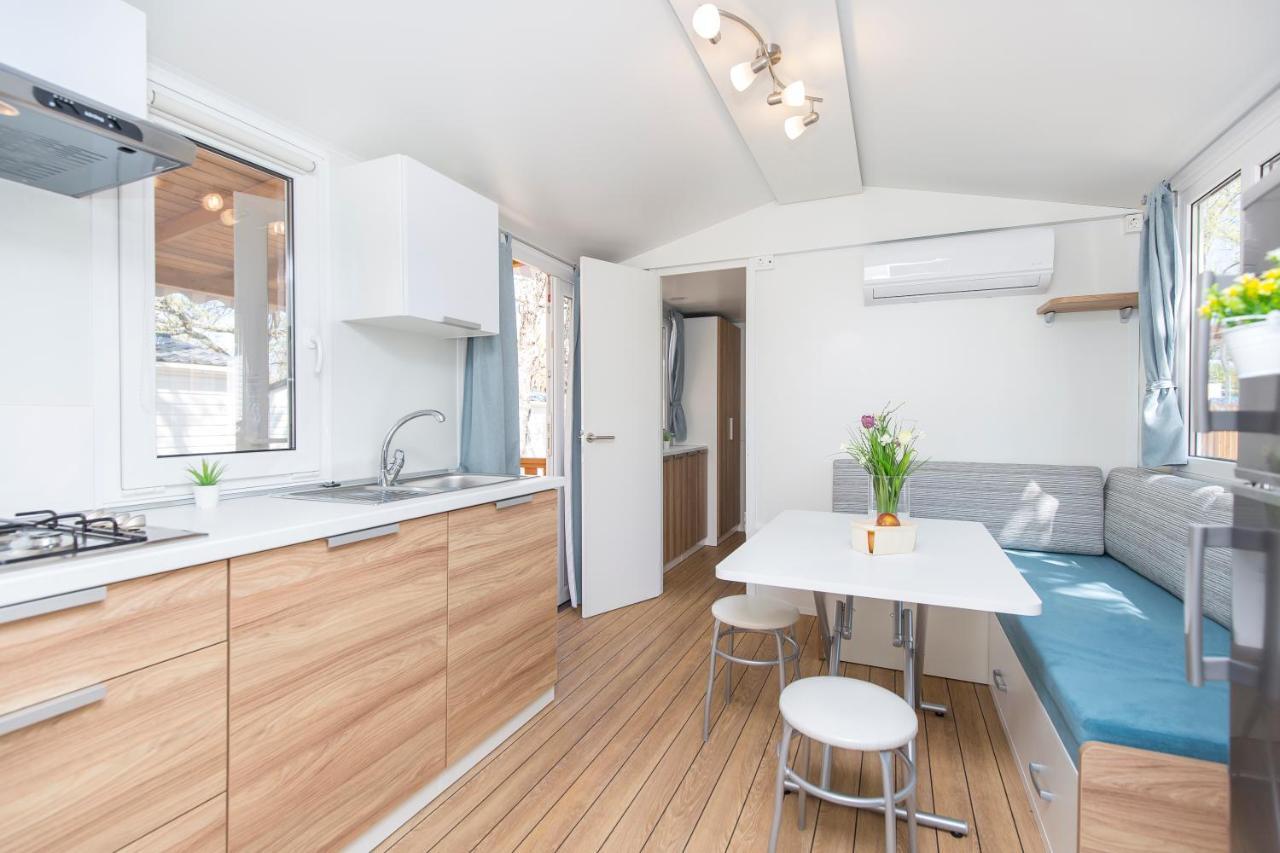 Albatross Mobile Homes On Solaris Camping Fkk-Naturist Porec Luaran gambar